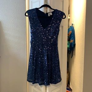 Forever 21 Exclusive brand party dress. Size small. Only worn twice.